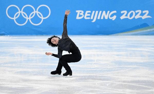 花滑男单短节目：羽生结弦出现失误位列第八 金博洋列第11位