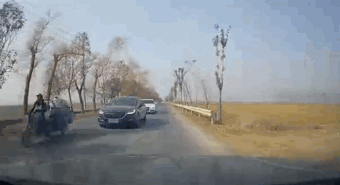 血的教训！一次会车，他当场身亡！