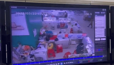 住别墅开奔驰的“白富美”竟是小偷？？
