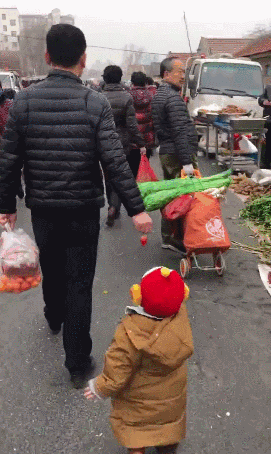 今天，头条送给“爸”气十足的他们！