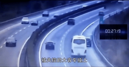 高速公路倒车请注意，一次性记满12分！| 一线微观
