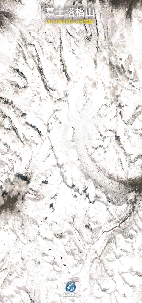 新疆冰山北极冰川都在融化!卫星告诉你今夏有多热 新疆冰山北极冰川都在融化!卫星告诉你今夏有多热