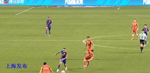 【足球】上海申花2-1逆转山东泰山