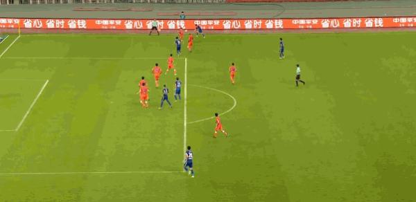 一外援逼平泰山五外援，再也没有球队能阻挡武汉三镇了？