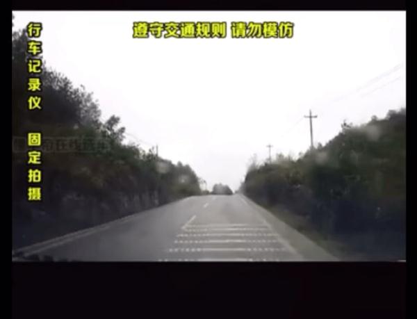 “超车三不超，跟车四不要”什么意思？真的有用吗