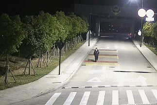 寒夜里，海宁一男子倒地失去意识前，拨通了110…