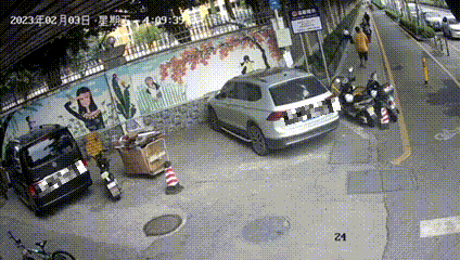 杨某升(男)，涉案24起，当场被抓！