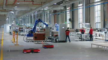 新华全媒+丨“智”在生产线：看“智能木匠”如何生产家具