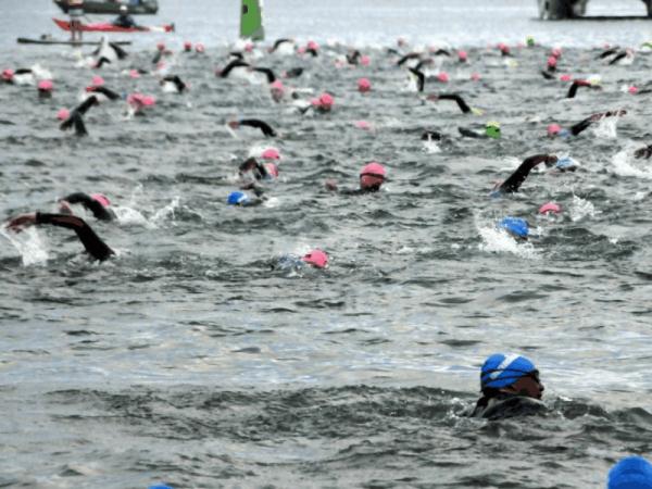 2023新西兰铁人三项赛举行 2023新西兰铁人三项赛举行