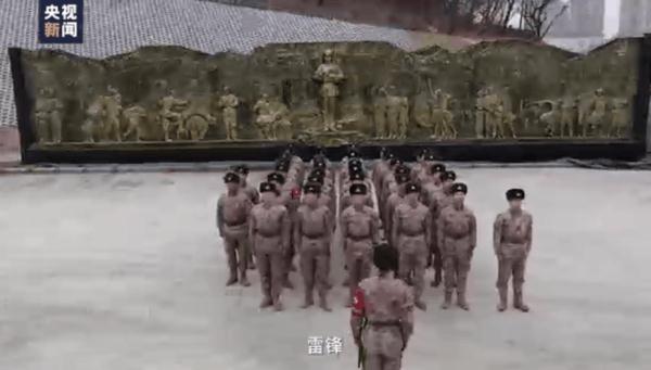 “雷锋像对亲弟弟一样对我，我非常想念他”