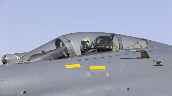 飒！98年浙江姑娘，开歼-11B战斗机上天