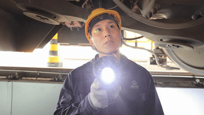 奇奇怪怪？！铁路职工上班需要镜子、摩丝、号角 、粉笔……