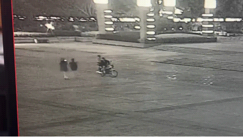 “飙车党”深夜出没，“炸街”摩托车竟是偷来的