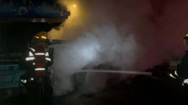 变身火海!导火索又是电动车! 变身火海!导火索又是电动车!