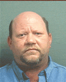 “毒虫”仿妆？看完头皮发麻