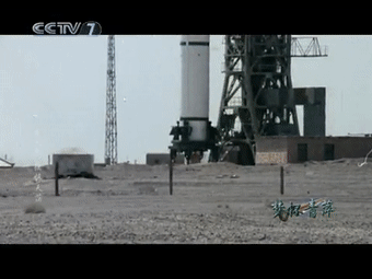 他是梁启超最小的儿子，中国航天事业的奠基人