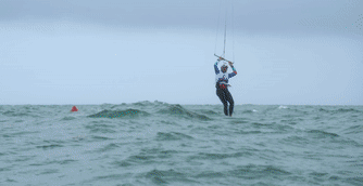 追光 | 放飞一只风筝，去海上乘风破浪