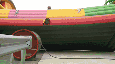 家长们注意了，这种游乐设施千万小心！