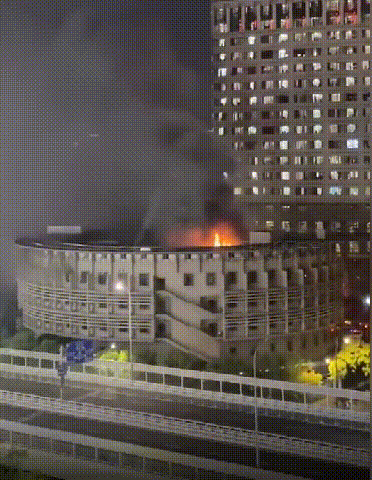 一医院发生火灾！明火已被扑灭