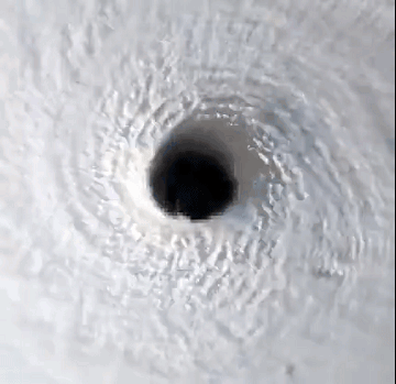 台风“玛娃”逼近,会不会影响上海→ 台风“玛娃”逼近,会不会影响上海→