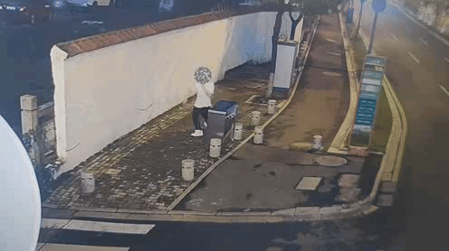 “绝望的小偷”遇到豪华抓捕阵容…“你们不要过来！”