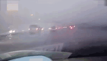 强降雨 &nbsp;冰雹 大风预警~考生家长适当增减衣物，开车出行要注意！