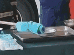 固体酒精起火 严禁用水灭火 固体酒精起火 严禁用水灭火