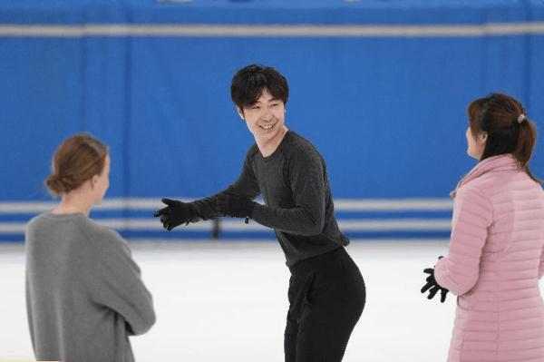 备战新赛季 花样滑冰老将新兵齐聚国家训练营 备战新赛季 花样滑冰老将新兵齐聚国家训练营