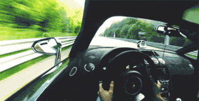 沪一司机自以为有恃无恐,15分钟连闯9个红灯! 沪一司机自以为有恃无恐,15分钟连闯9个红灯!