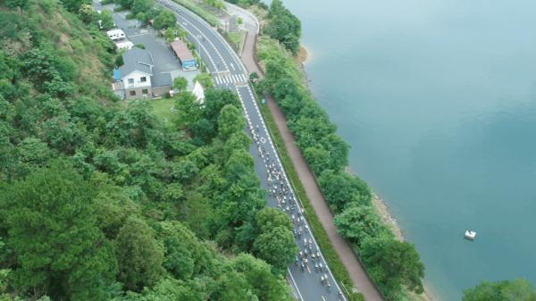 追光｜赏千岛湖美景的绝佳方式？在亚运赛道来一场骑行