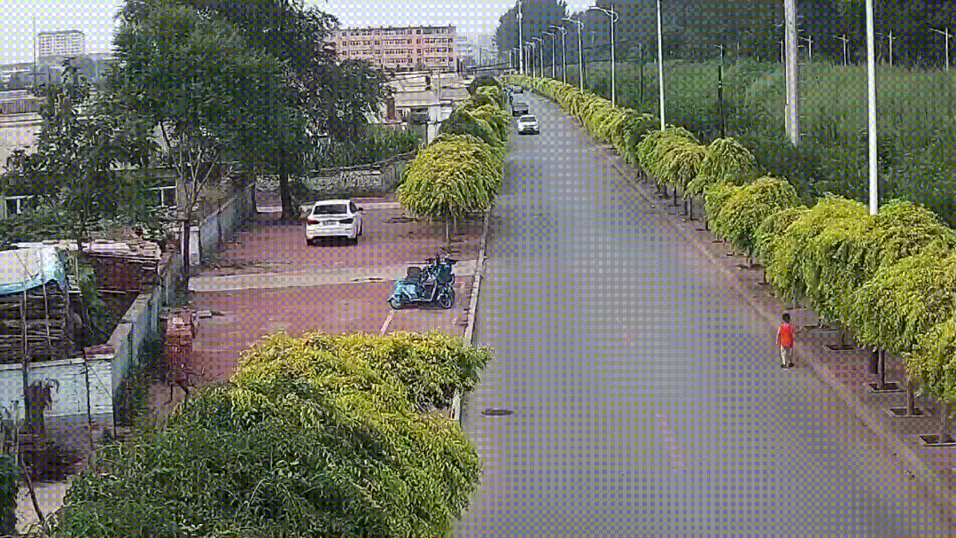 走失的娃告诉沈阳民警，“我妈叫彤彤，我爸叫一个好人……”