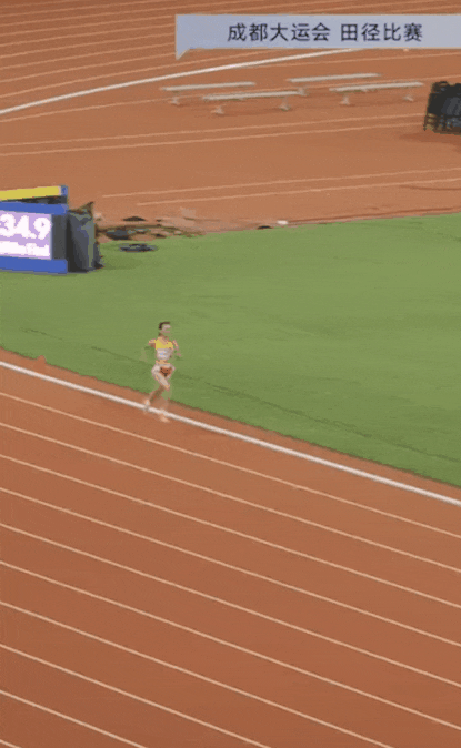 谁“雨”争锋！贵州女孩夏雨雨，继万米夺冠后再添一银！