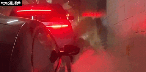 暴雨前，车主竟将车装进塑料袋！网友：绝了！怎么套的？