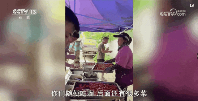 被迫停业！10元盒饭畅吃，摊位挤满网红！有人趁乱带盆顺走菜…