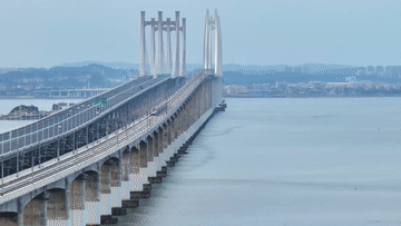 记者带你体验福厦高铁首趟列车