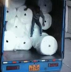 噼里啪啦!小心“它” 噼里啪啦!小心“它”