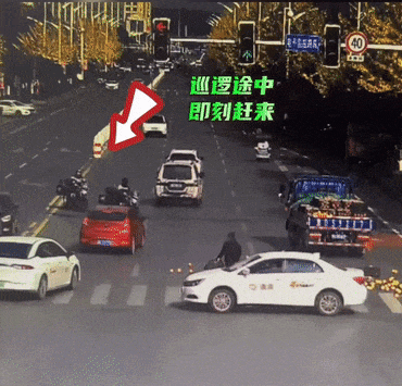 长沙街头这一幕，被“偷拍”了！