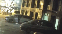 沪一男子夜宿自己车内,财物却凭空消失?一个关键细节... 沪一男子夜宿自己车内,财物却凭空消失?一个关键细节...