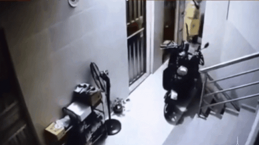 电动车为啥不能带回家充电,起火后危害有多大?安全指南请查收 电动车为啥不能带回家充电,起火后危害有多大?安全指南请查收