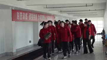 追光|十获拔河世界冠军 这群“铁娘子”是怎样炼成的? 追光|十获拔河世界冠军 这群“铁娘子”是怎样炼成的?