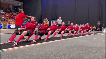 追光|十获拔河世界冠军 这群“铁娘子”是怎样炼成的? 追光|十获拔河世界冠军 这群“铁娘子”是怎样炼成的?