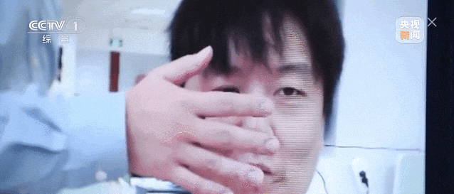 “整个会议室只有一个是真人”！手法升级，紧急提醒