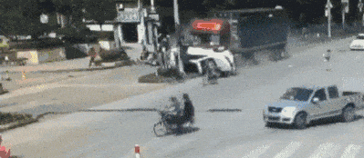 “我就闭了一眼……”