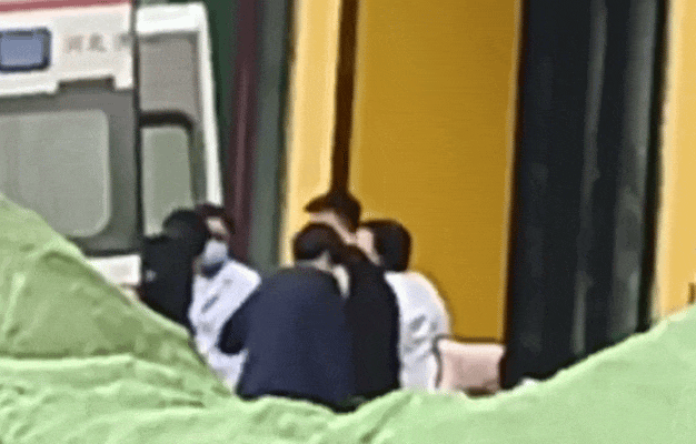 大学生乘坐网约车秒变“代驾” 网友怒赞:好样的! 大学生乘坐网约车秒变“代驾” 网友怒赞:好样的!