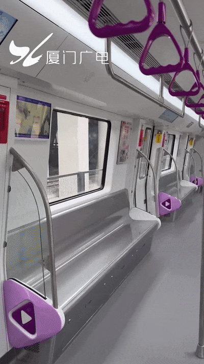 刚刚，首列自动驾驶电客车来了！厦门地铁上新→