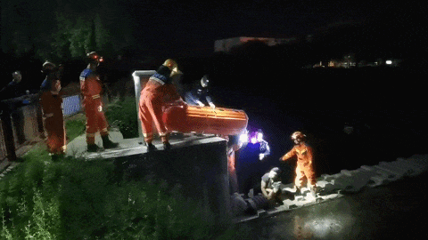 下午喝药,晚上跳河,女子一天轻生两次都是因为…… 下午喝药,晚上跳河,女子一天轻生两次都是因为……