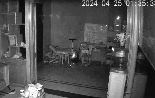 一分钟连爆两次,深夜家中平衡车竟成“风火轮” 一分钟连爆两次,深夜家中平衡车竟成“风火轮”