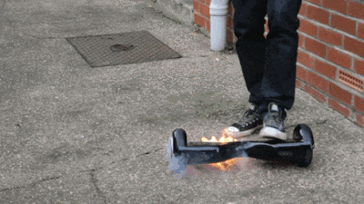 一分钟连爆两次,深夜家中平衡车竟成“风火轮” 一分钟连爆两次,深夜家中平衡车竟成“风火轮”