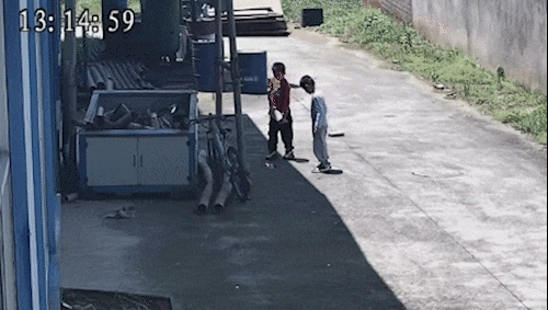 孩子的这些行为,可能让你“大出血” 孩子的这些行为,可能让你“大出血”