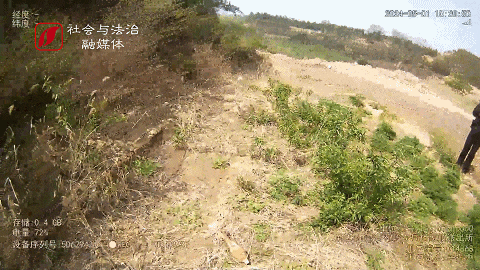 惊险!施工现场挖到榴弹炮! 惊险!施工现场挖到榴弹炮!